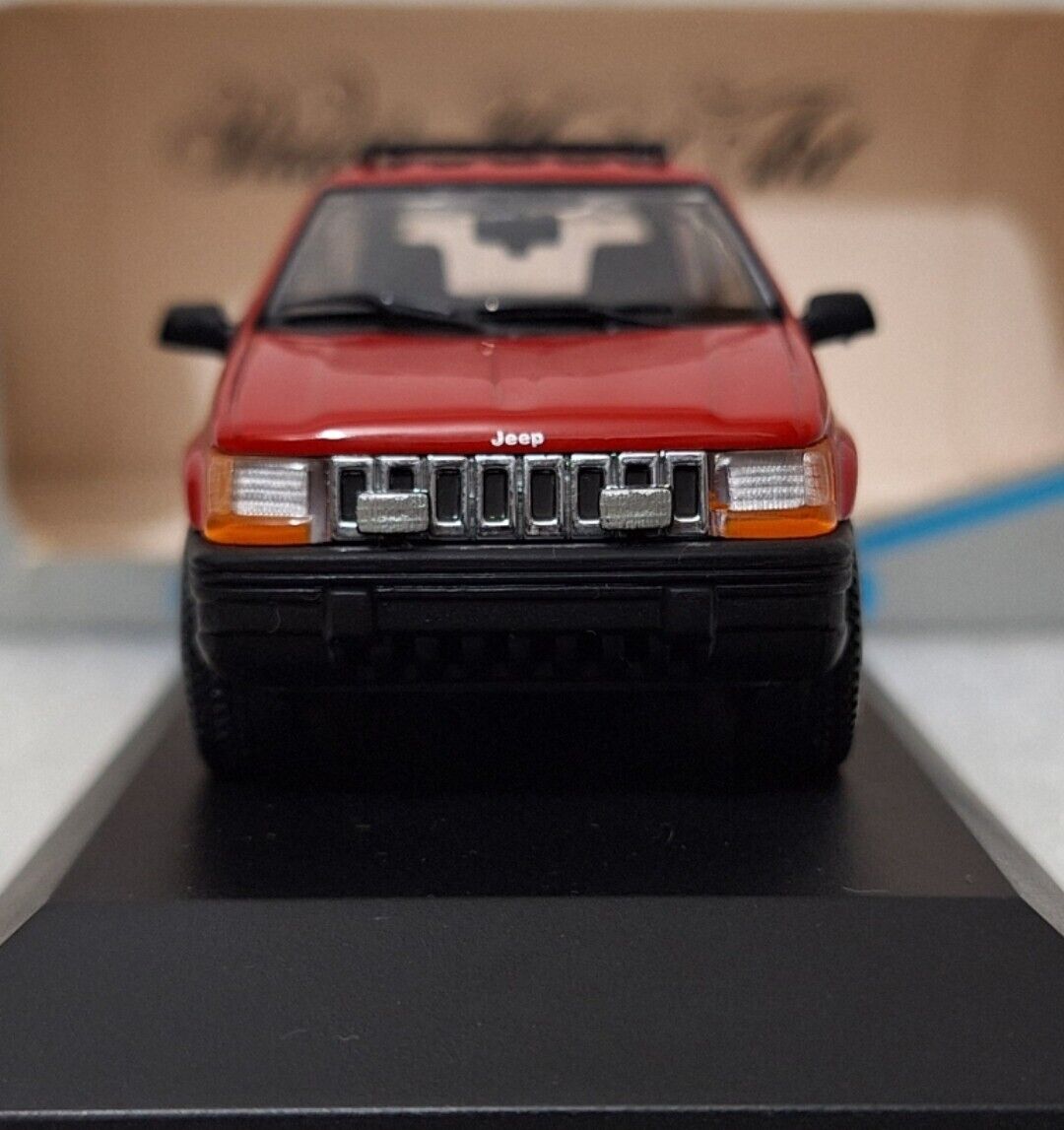 2) Jeep Grand Cherokee V8 1995 Red 1:43 Minichamps 430149662 2) Jeep Grand Cherokee V8 1995 Red 1:43 Minichamps 430149662