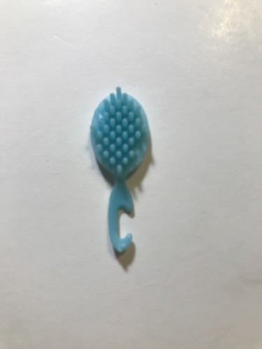 Barbie Vanity Items with Flower and Heart Details - Brush Mirror, and Perfume - Picture 9 of 12