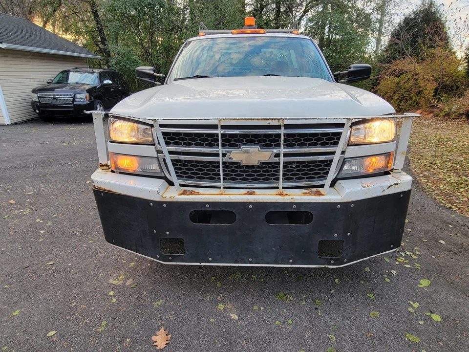 2005 雪佛兰索罗德 3500 C3500 — 第 2/4 张图片