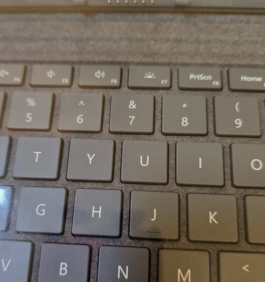 OEM Microsoft Surface Pro Signature Type Cover Platinum FFP-00141 Pro 3 thru 7+ - Image 4 of 4