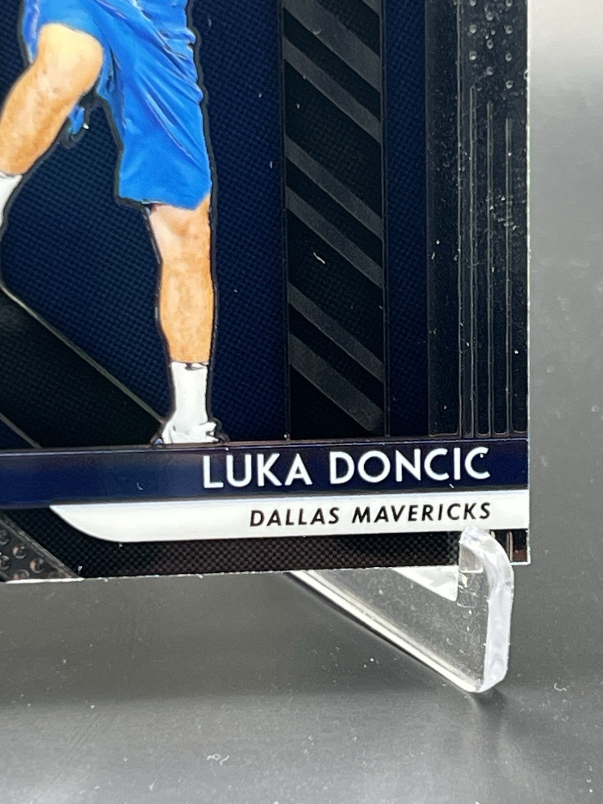 Panini 2018-19 Prizm Luka Dončić #280 RC Base Set Dallas Mavericks view 5