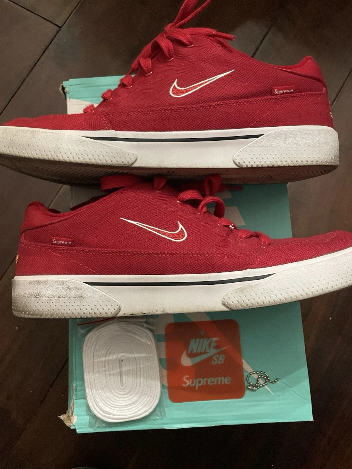 Nike SB GTS QS x Supreme Gym rouge 801621 661 taille 9,5 sortie 2015 rare expédition maintenant