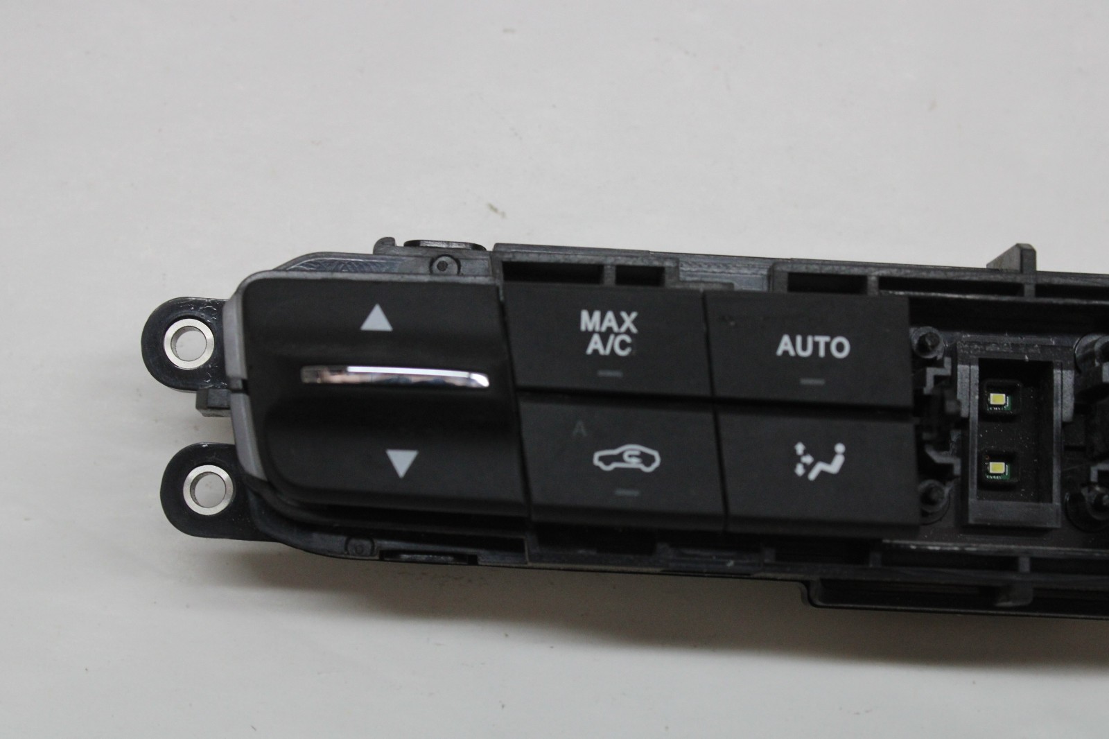 2022 MASERATI LEVANTE AC HEATER TEMPERATURE CLIMATE CONTROL SWITCH OEM 2017-2023