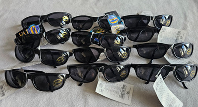 PMS Sonnenbrille schwarzes Gestell. 12 Paar. Neu. UV 400.