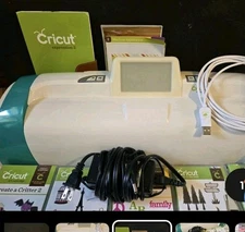Cricut Expression 2 Cutting Machine In Box Crafting Scrapbooking*NO Box