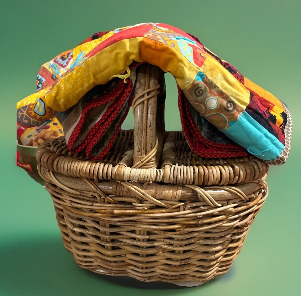Large Lidded Wicker Basket W/Handle & Colorful Retro Handmade Quilt, Picnic - Image 3 of 4