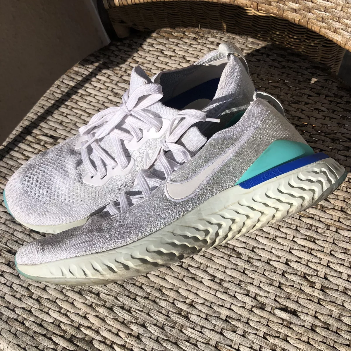Nike epic top react og white