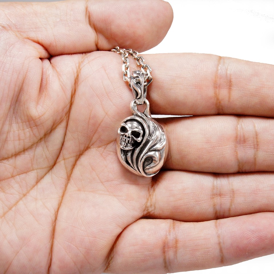 Medaglia Pendente Drago Stingray In Argento 925 - Stile Biker Gotico, Ciondolo Rockabilly Unico