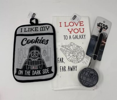 Disney Star Wars Kitchen Set Towel, Oven Mitt and Death Star Silicone Tongs