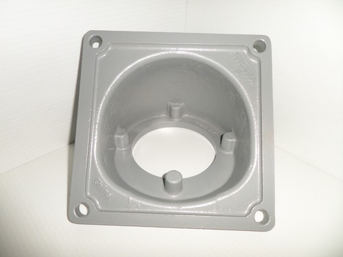 ⭐NEW IN BOX⭐ HUBBELL VJ68 200-Amp PIN&SLEEVE ANGLE BACK BOX 200A 2"Npt - Picture 15 of 19