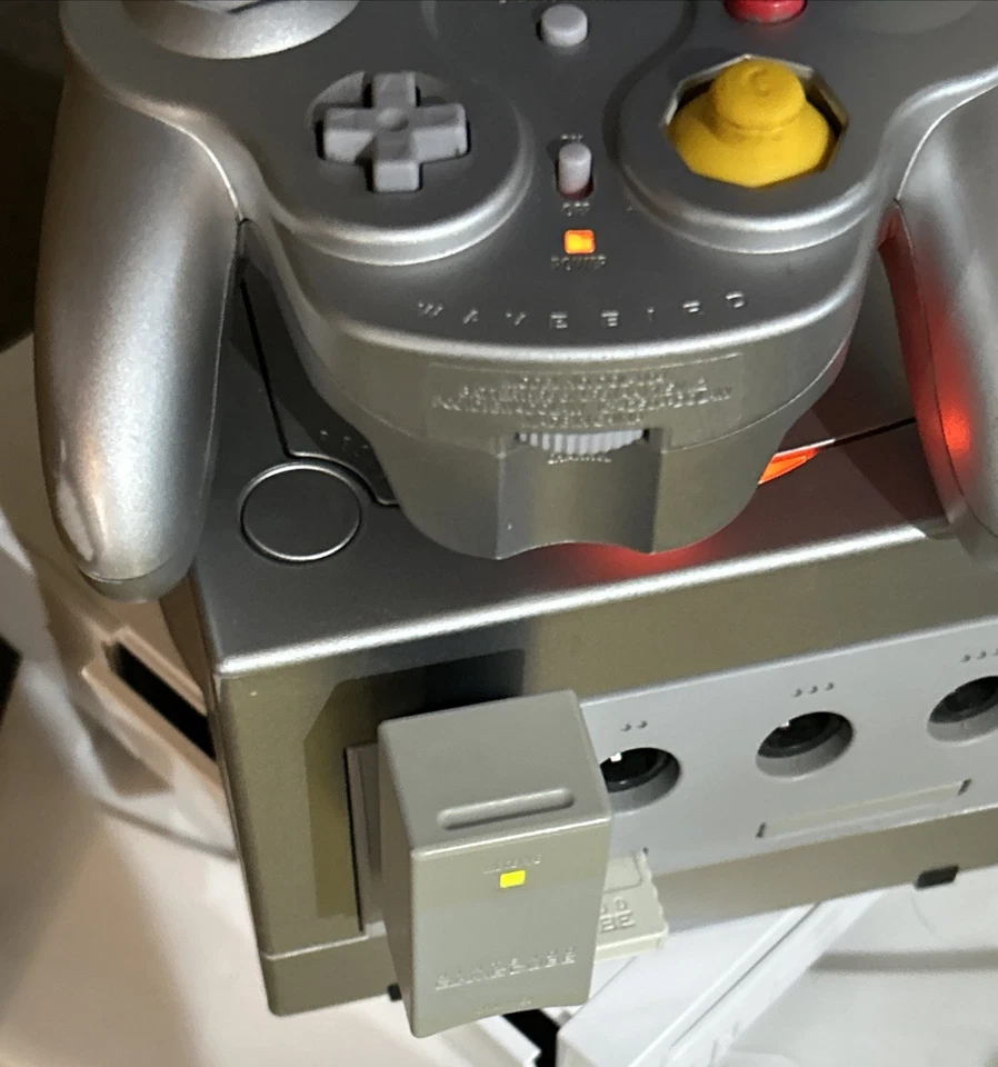 Nintendo Gamecube Wavebird DOL-004 Platinum Wireless Controller w/Dongle WORKS - Image 2 of 4