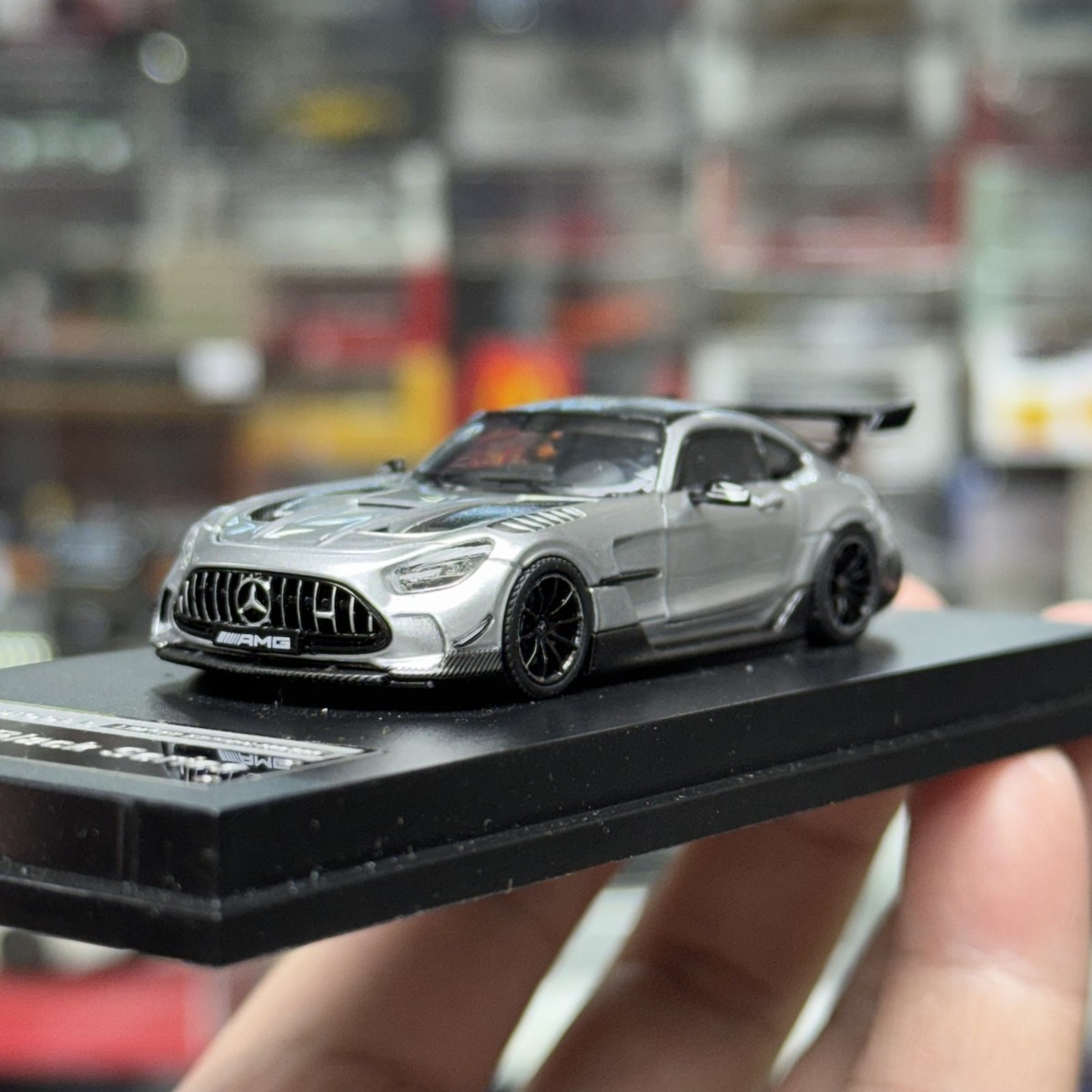 MJ 1:64 AMG GT Black Series Alloy Model Car with Full Opening