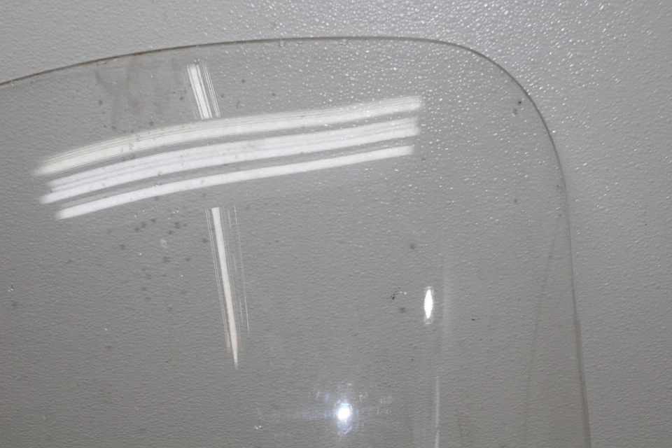 1998-2004 BMW K1200LT SLIP STREAMER WINDSHIELD WIND SCREEN - Image 3 of 4