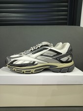 Reebok Premier Road Ultra Gr. 42 / 9 US Tonal Grey