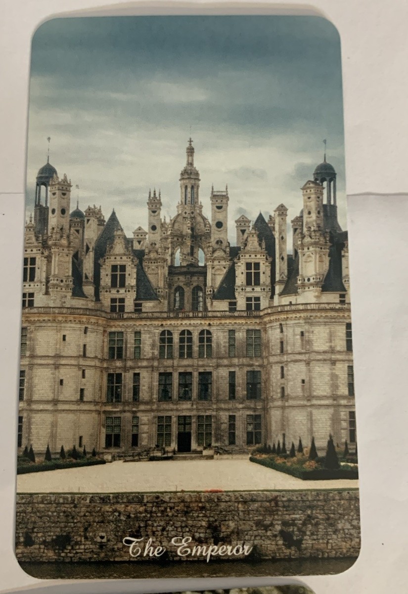 [正規品・入手困難]Tarot of Architectural Objects Tarot of Architectural Objects – Tarot Whimsy