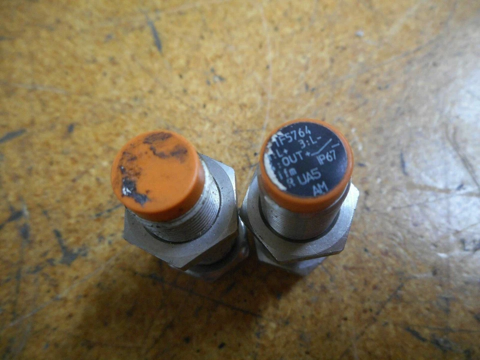 IFM Efector IF5764 Inductive Proximity Sensor Used (Lot of 2) - Image 3 of 3