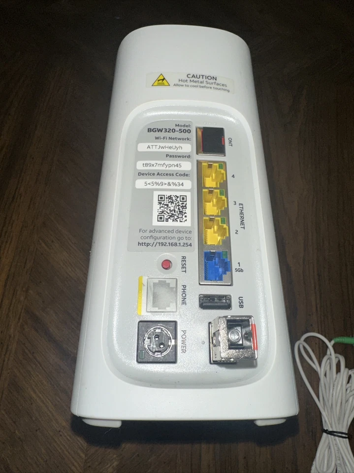 AT&T Fiber Broadband Gateway BGW320-505 Wi-Fi 6 Modem Router - Image 4 of 4