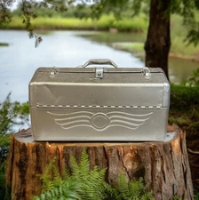 Vintage Simonsen Chicago 51 "4 Tray" Gray Metal Tackle Tool Box 19" x 11" x 8.5"