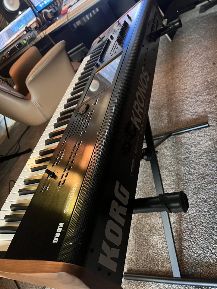 korg kronos 2