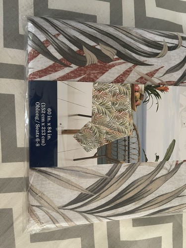 Tommy Bahama Tablecloth Tropical Palm Leaves 60" x 84" Indoor / Outdoor - Picture 3 of 4