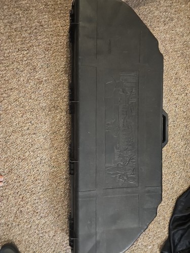 Contico Hard-Shell Compound Bow Case