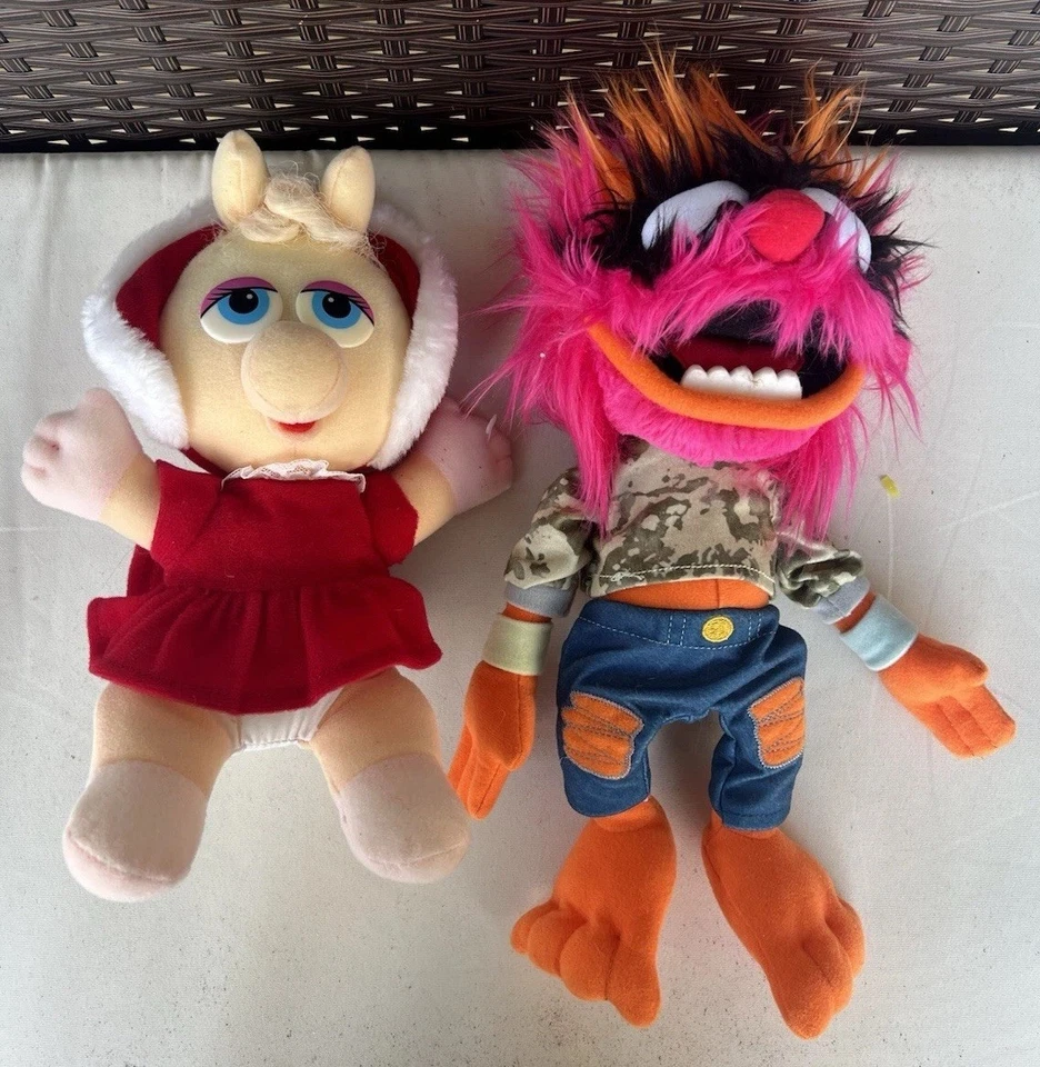 Pelúcia Miss Piggy Muppet Baby de 1987 e Animal Muppet Baby dos Muppets - Imagem 2 de 4