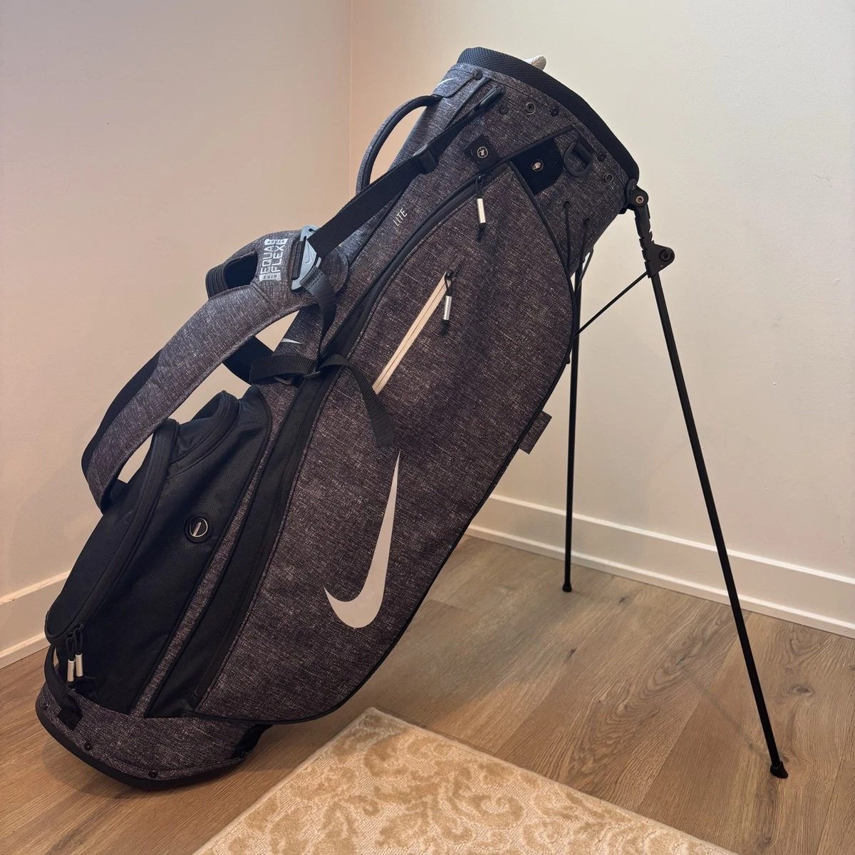 Nike Golf Bags with Dual Strap System for sale | eBay