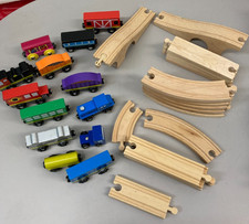 Melissa  Doug Wooden Track, Train and Accessories, lot of 31 pieces