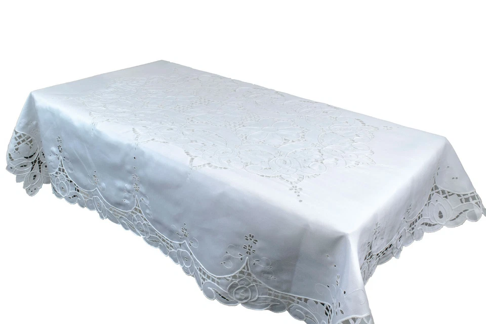 72x108" White Embroidery Tablecloth 12 Napkins Polyester Wedding Bridal Events - Image 4 of 4