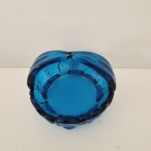 Vintage Westmoreland Amber Glass Candy Dish Split Handle Chip Top Of Handle - Picture 6 of 9