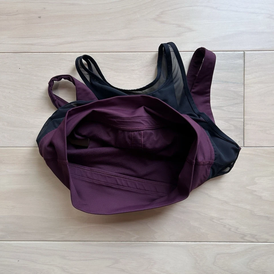 Sujetador Lululemon Double Tap II Submarino Negro Foto 3 de 3