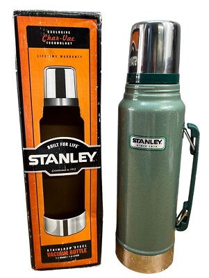 NEW in Box STANLEY Classic 1.1 Qt Vacuum Bottle Green Stainless Steel