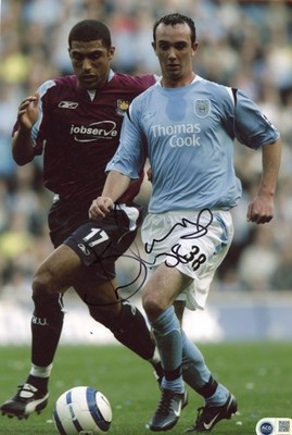 Steven Ireland signed 12x8 Man City Photo ACG COA AG21421