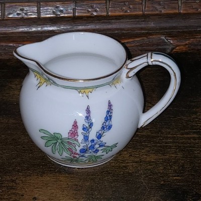 Art Deco Miniatur Milchkännchen mit Adderley-Muster, England