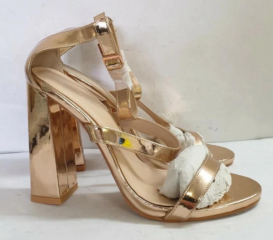 Triple strap block clearance heels