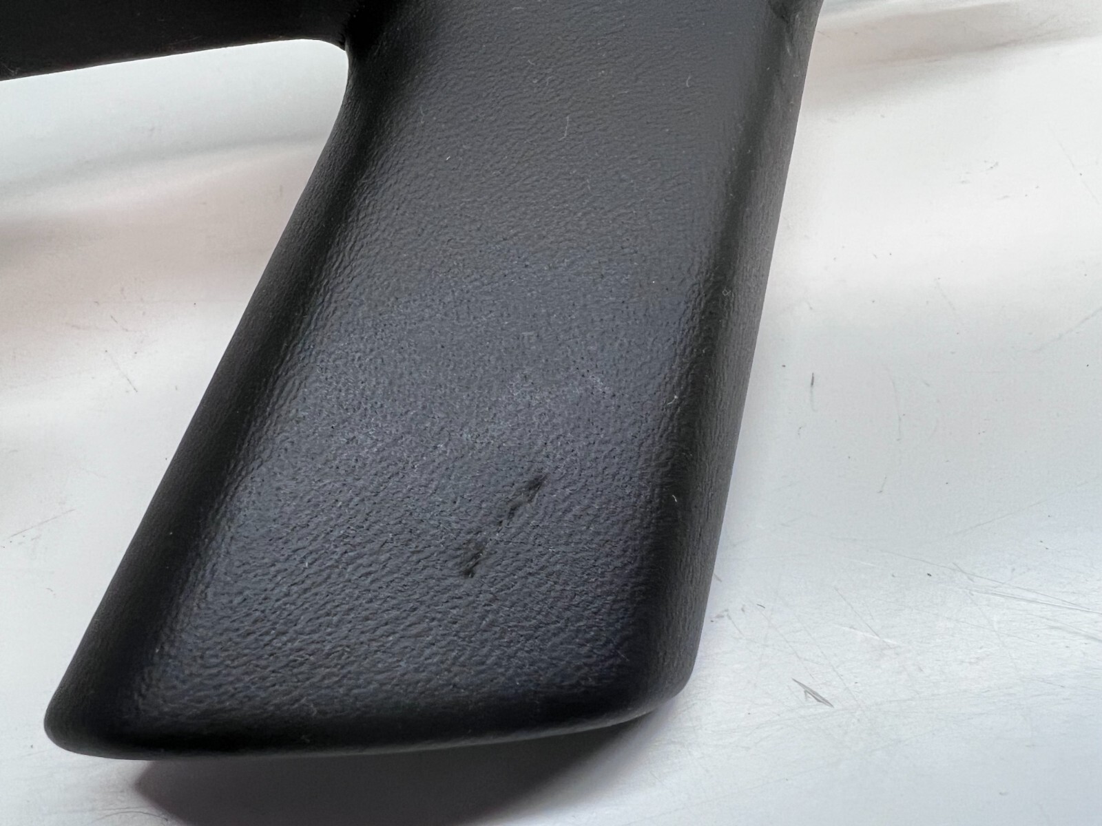 LAMBORGHINI HURACAN PASSENGER RIGHT RH CENTER CONSOLE LOWER TRIM OEM 4T0863514