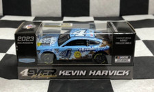 Kevin Harvick 4 Busch Light Dirt 2023 Mustang 1:64 scale CX42365BLDKH Action