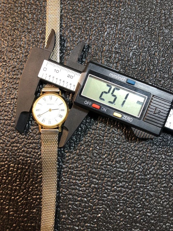 Reloj pulsera Adolfo suizo vintage para mujer chapado en oro para mujer reparación/piezas Foto 3 de 4