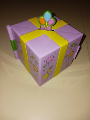 Vintage Dora The Explorer Fisher Price Surprise Play Set Gift Box