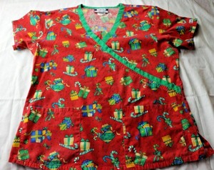 Best-Medical-Wear-Scrubs-Christmas-Presents-Candy-Canes-Scrub-Top-Size-Small