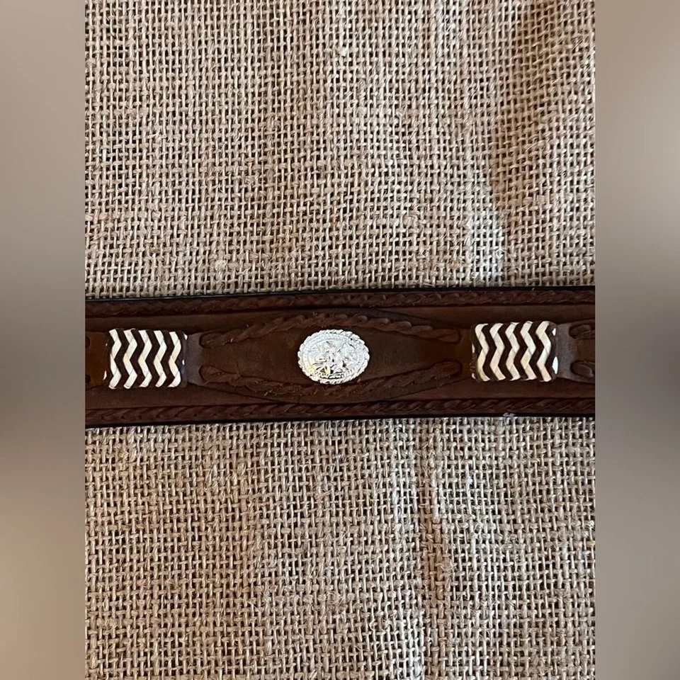 Vintage Nocona Belt Co Couro Marrom Fivela de Prata Ocidental concho boho - Imagem 3 de 4