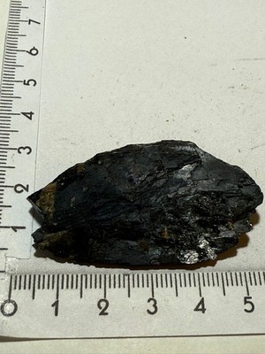 Aenigmatit, relativ selten Norwegen, Mineralien N°523/B37