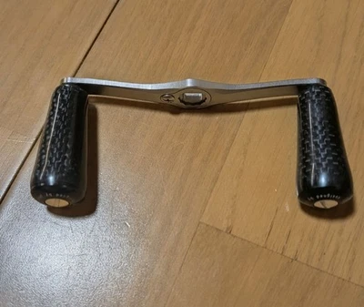 Poignée électrique Shimano Daiwa 100 mm de long en carbone compatible gauche ... - Photo 1/4