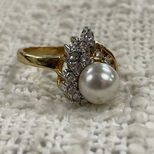 14k Yellow Gold Filled Vintage White Pearl Clear Gem Ring Size 7.5