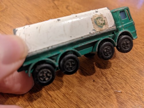 Vintage Matchbox Lesney Ergomatic Cab Tanker Truck BP Die Cast White Green - Picture 5 of 7