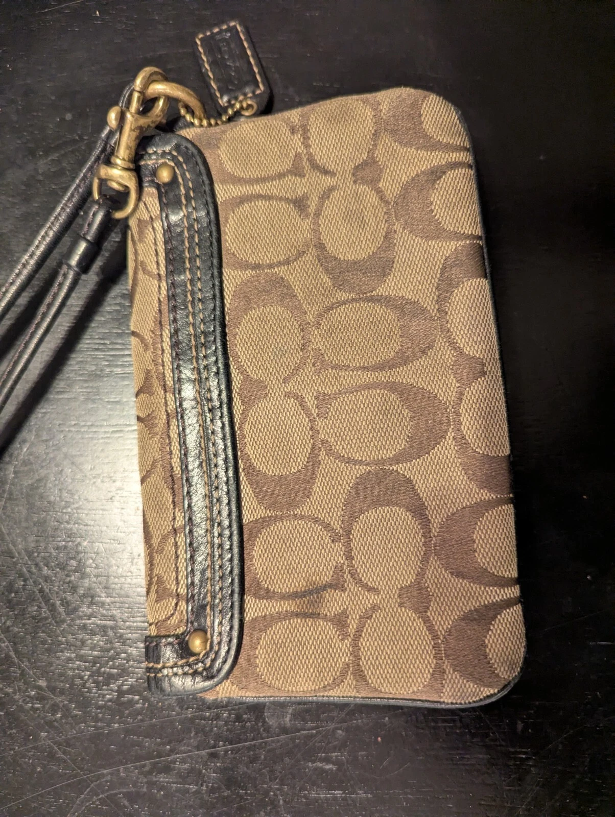 Borsa Coach Turnlock firmata tela beige modello totale F41941