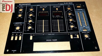 Plaque Métallique Façade Avant Pour Table De Mixage Pioneer DJM-300 - D'origine