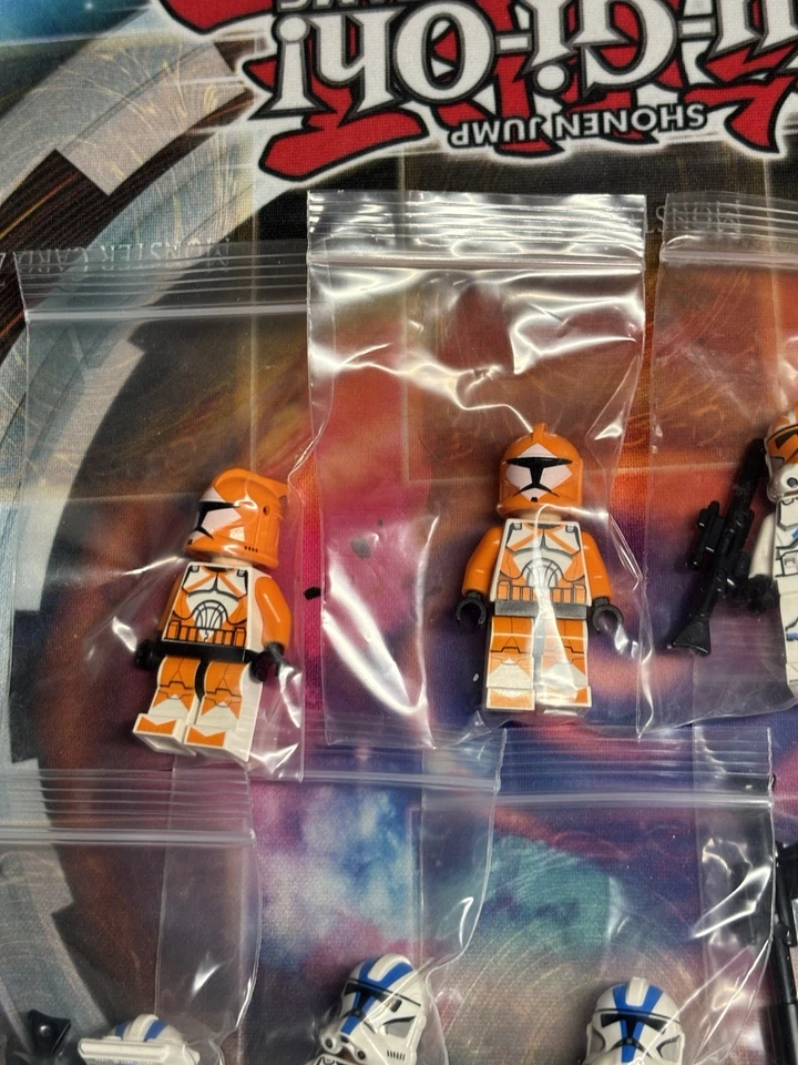 Lego Star Wars Clone Trooper Army 501st 332sn 212th 187th ComCody  Lot Of 39 - Image 3 of 4