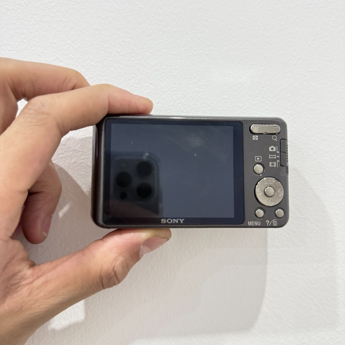 SONY Cyber-shot DSC-W570 Digital Camera 16.1MP 5x Optical Zoom