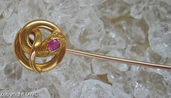 Ansteck Nadel Brosche mit Rubin Rubine in 750 er Gold Antik - Bild 4 von 4